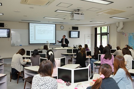 Sendai Shirayuri Women's College  Campus image